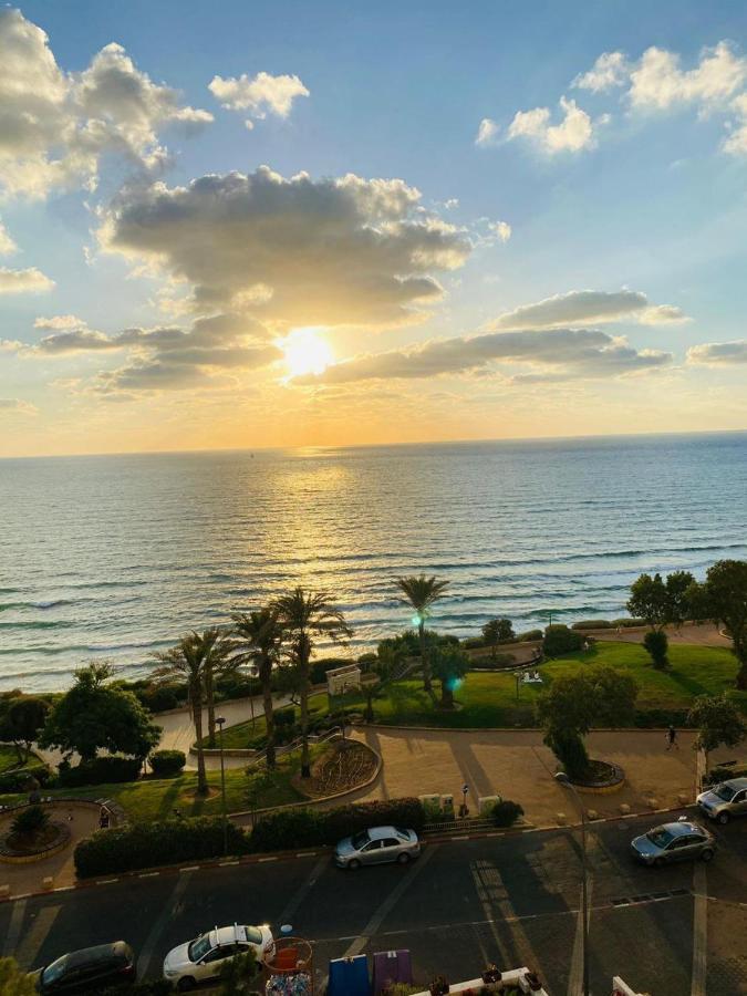 Nitsa Sea View Luxurious Apartment Netanya Eksteriør bilde