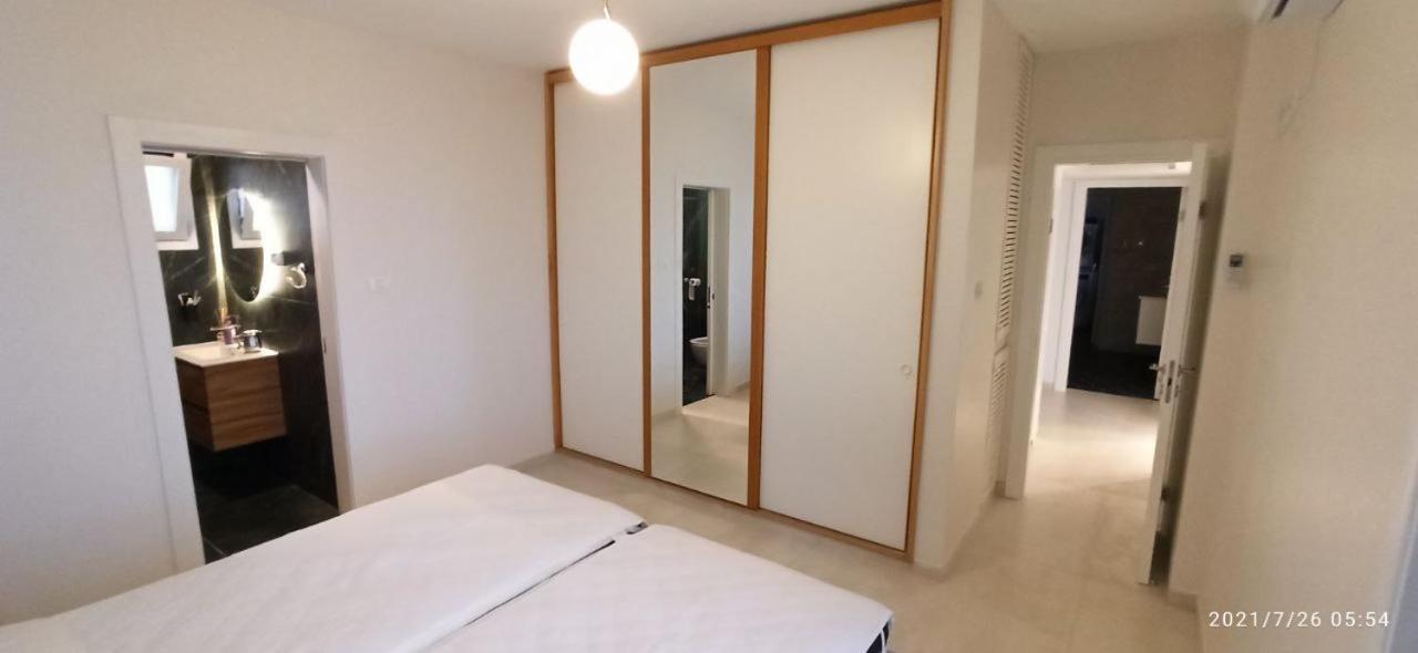 Nitsa Sea View Luxurious Apartment Netanya Eksteriør bilde