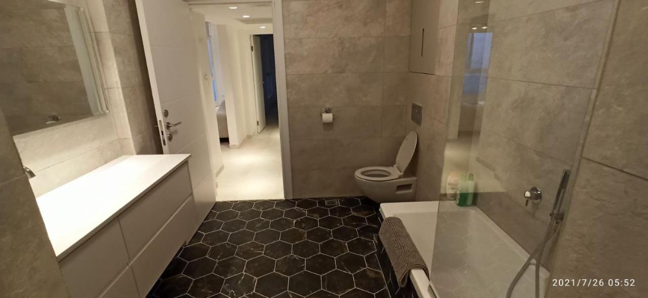 Nitsa Sea View Luxurious Apartment Netanya Eksteriør bilde
